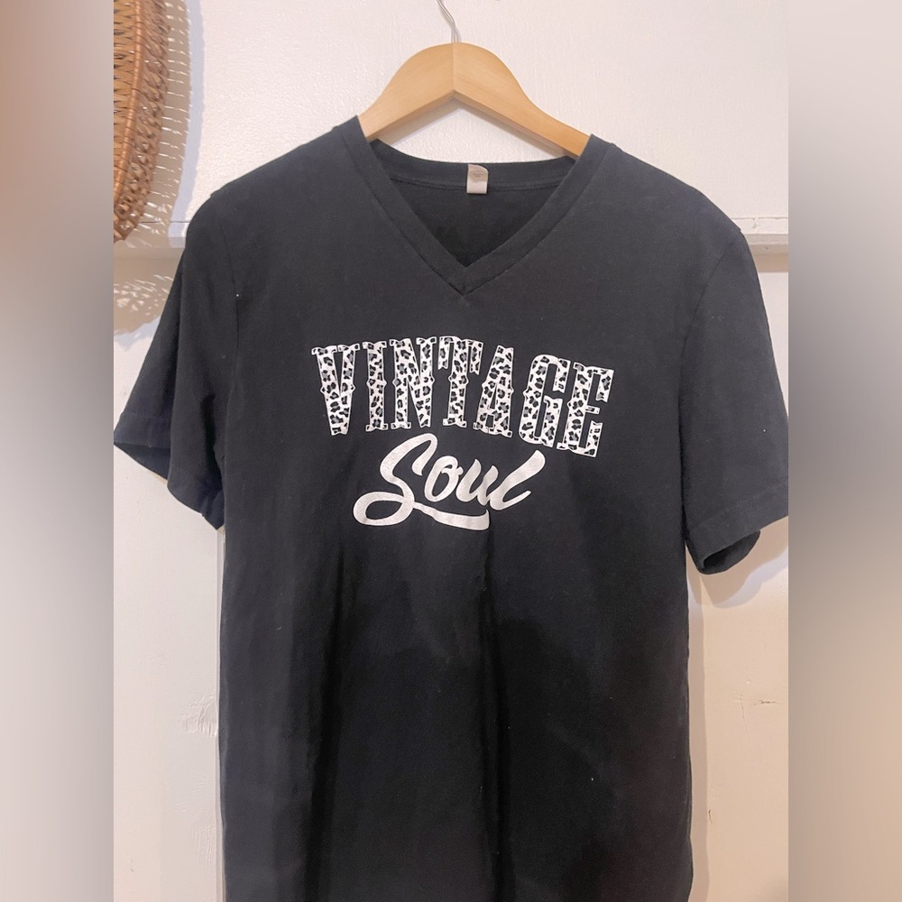 Graphic Tee // Vintage Soul // Size M/L